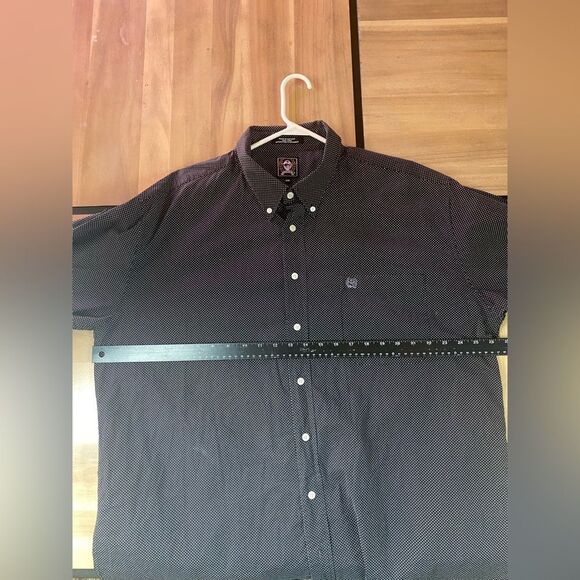 Black with white dots cinch button down - Picture 3 of 6